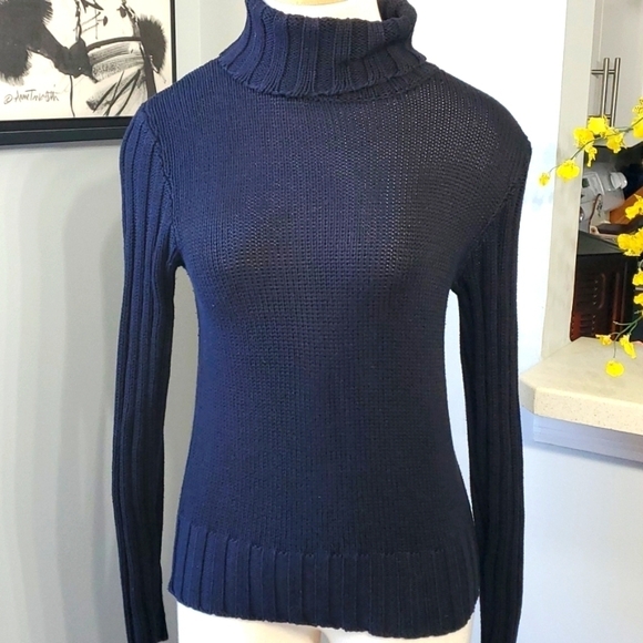 Sutton studio petite small turtleneck black sweater. 55% cotton 45% acry… - Picture 1 of 7